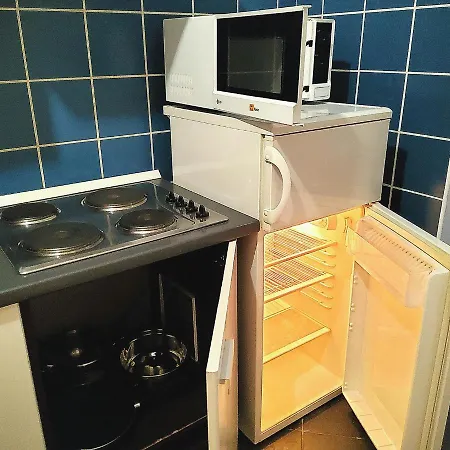 4 Sleeps 4 Guests Apartment Split